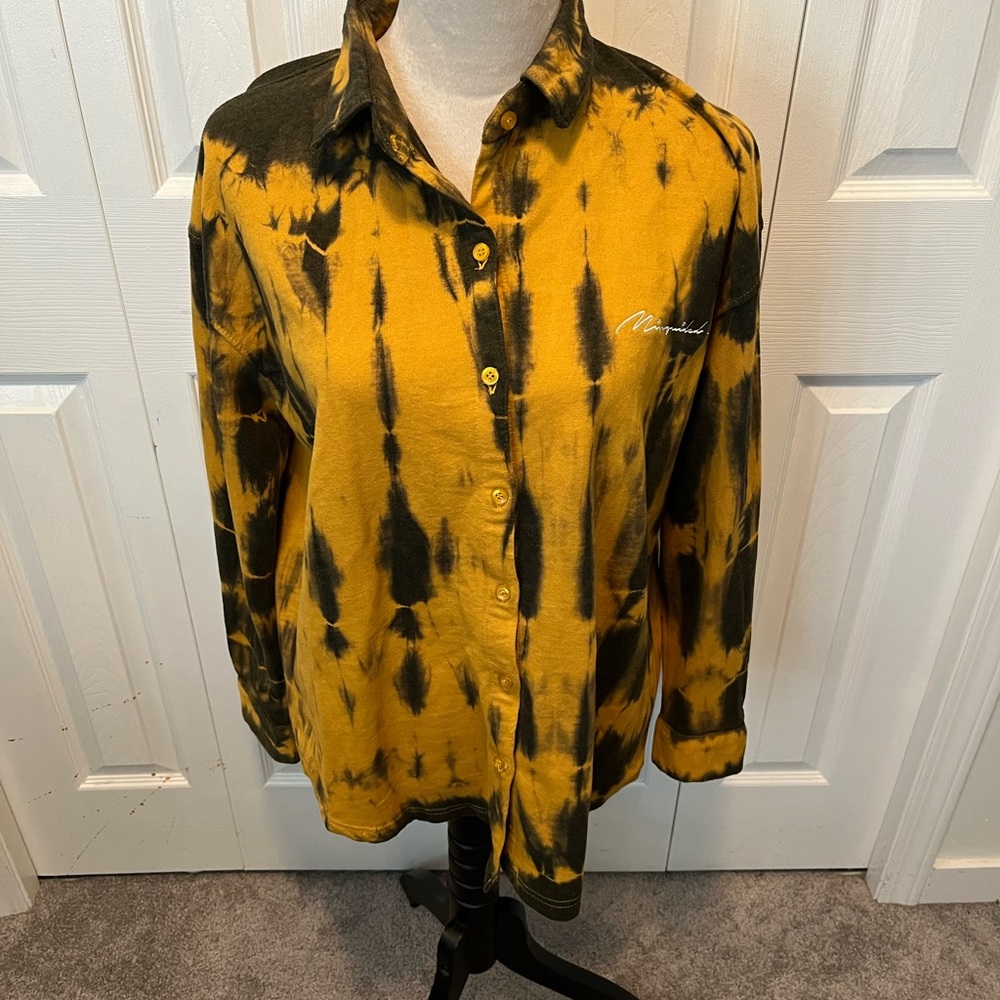 Misguided size L tie dye top